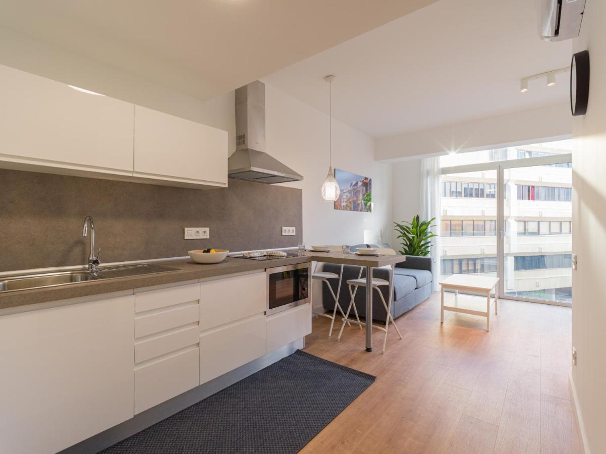 Loft - Side Sea Views - Aircon & Wifi Apartment Las Palmas de Gran Canaria Bagian luar foto
