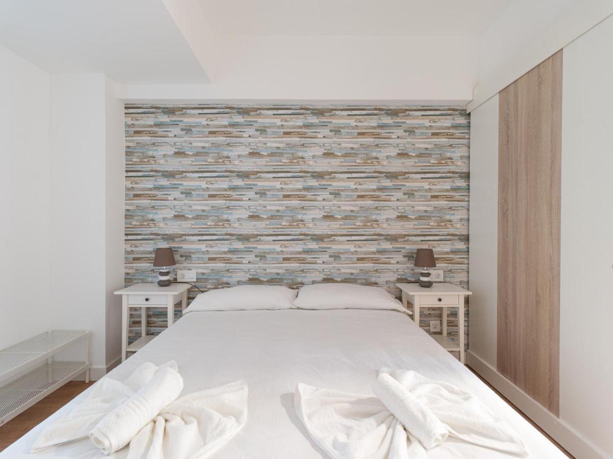 Loft - Side Sea Views - Aircon & Wifi Apartment Las Palmas de Gran Canaria Bagian luar foto